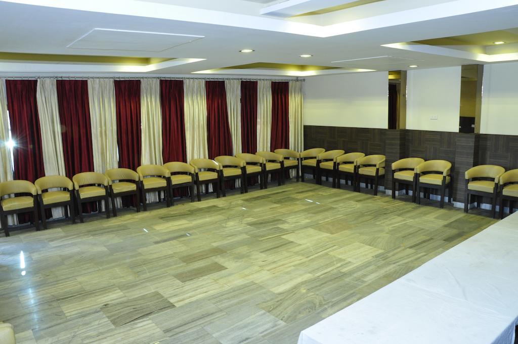 Hotel The Kamta Agra  Bagian luar foto