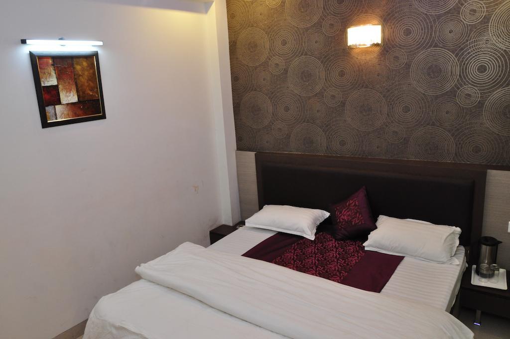 Hotel The Kamta Agra  Bagian luar foto
